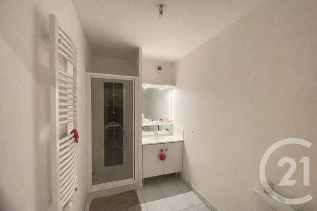 Appartement F2 à vendre - 2 pièces - 40.16 m2 - AMILLY - 45 - CENTRE - Century 21 Start Immo