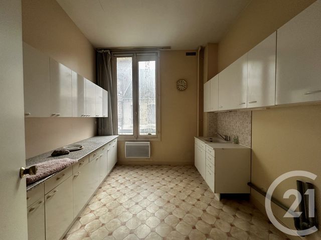 immeuble à vendre - 384.0 m2 - COURTENAY - 45 - CENTRE - Century 21 Start Immo