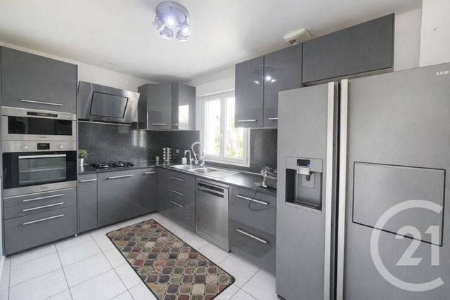 maison à vendre - 7 pièces - 118.0 m2 - CEPOY - 45 - CENTRE - Century 21 Start Immo