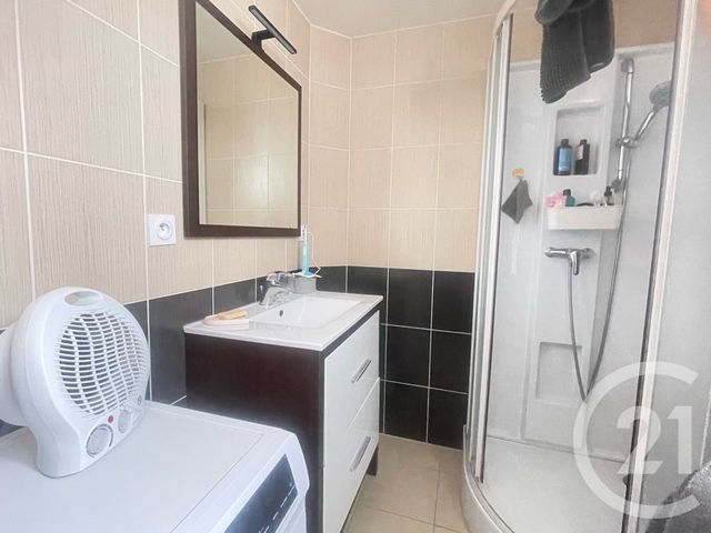 Appartement T2 à louer - 2 pièces - 56.0 m2 - SOLTERRE - 45 - CENTRE - Century 21 Start Immo