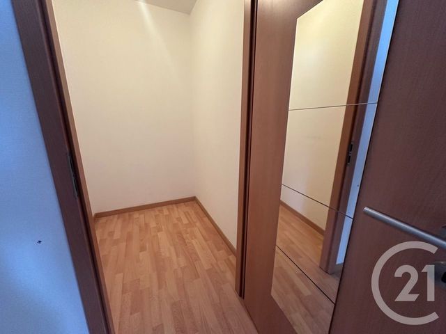 Appartement à vendre - 2 pièces - 52.77 m2 - MONTARGIS - 45 - CENTRE - Century 21 Start Immo