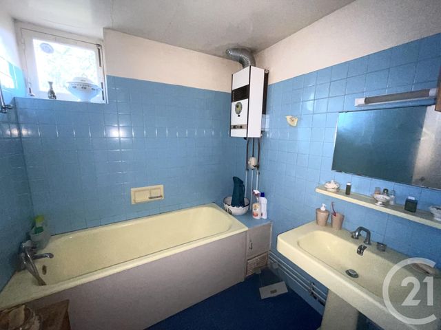 maison à vendre - 3 pièces - 159.63 m2 - MONTBARROIS - 45 - CENTRE - Century 21 Start Immo