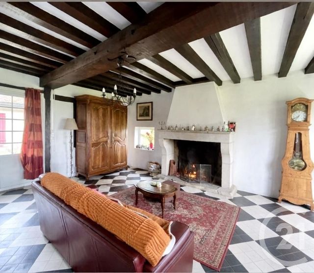 maison à vendre - 3 pièces - 159.63 m2 - MONTBARROIS - 45 - CENTRE - Century 21 Start Immo