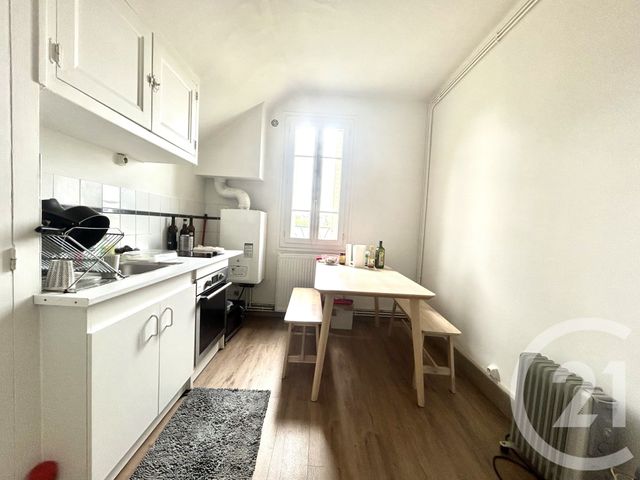Appartement F2 à vendre - 3 pièces - 49.67 m2 - MONTARGIS - 45 - CENTRE - Century 21 Start Immo