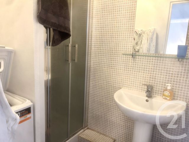 Appartement F2 à vendre - 3 pièces - 49.67 m2 - MONTARGIS - 45 - CENTRE - Century 21 Start Immo