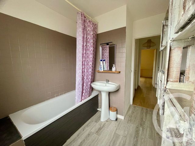 Afficher la photo en grand maison à vendre - 5 pièces - 98.22 m2 - CHALETTE SUR LOING - 45 - CENTRE - Century 21 Start Immo