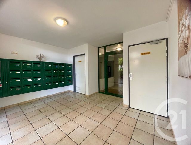 Afficher la photo en grand Appartement T3 à vendre - 3 pièces - 66.0 m2 - MONTARGIS - 45 - CENTRE - Century 21 Start Immo