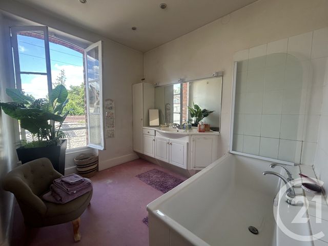 maison à vendre - 6 pièces - 166.0 m2 - MONTARGIS - 45 - CENTRE - Century 21 Start Immo