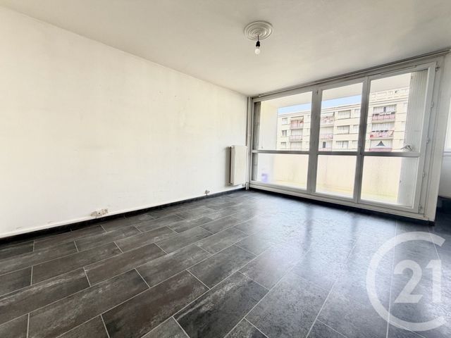 Appartement F3 à louer - 3 pièces - 61.4 m2 - MONTARGIS - 45 - CENTRE - Century 21 Start Immo