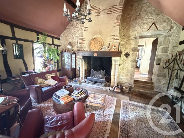 maison à vendre - 12 pièces - 288.0 m2 - MONTEREAU - 45 - CENTRE - Century 21 Start Immo
