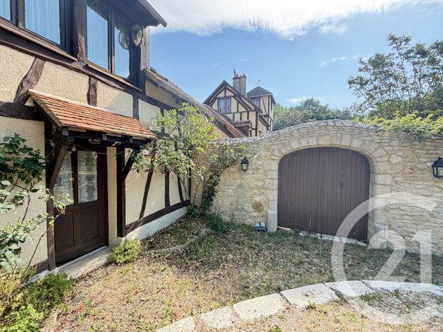 maison à vendre - 12 pièces - 288.0 m2 - MONTEREAU - 45 - CENTRE - Century 21 Start Immo