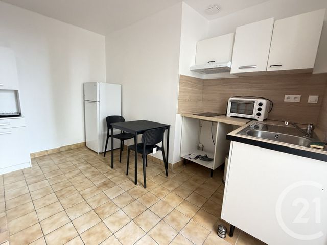 Appartement à louer - 2 pièces - 52.0 m2 - MONTARGIS - 45 - CENTRE - Century 21 Start Immo