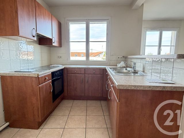 Appartement à vendre - 3 pièces - 65.37 m2 - VILLEMANDEUR - 45 - CENTRE - Century 21 Start Immo