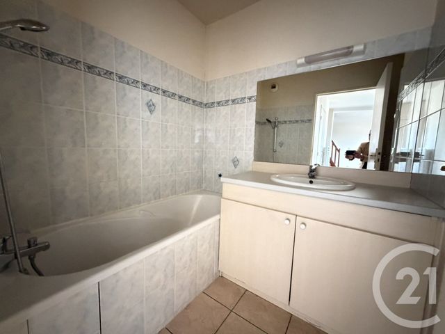 Appartement à vendre - 3 pièces - 65.37 m2 - VILLEMANDEUR - 45 - CENTRE - Century 21 Start Immo