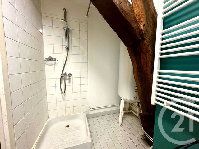 Afficher la photo en grand Appartement Studio à vendre - 1 pièce - 23.89 m2 - MONTARGIS - 45 - CENTRE - Century 21 Start Immo