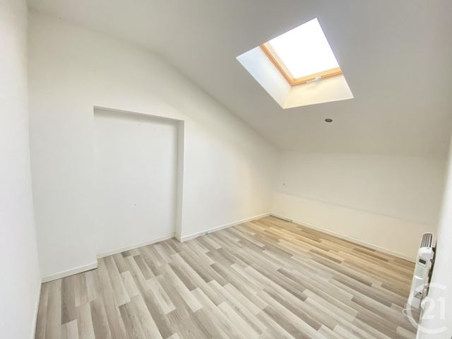 Afficher la photo en grand maison à vendre - 4 pièces - 60.0 m2 - MONTARGIS - 45 - CENTRE - Century 21 Start Immo