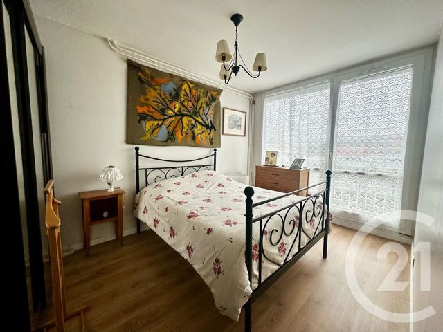 Appartement à vendre - 4 pièces - 65.27 m2 - MONTARGIS - 45 - CENTRE - Century 21 Start Immo